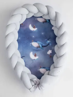 KŪDIKIO LIZDELIS dangus pilkas