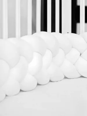 RANKŲ DARBO PYNĖ - LOVOS APSAUGA balta turime vietoje